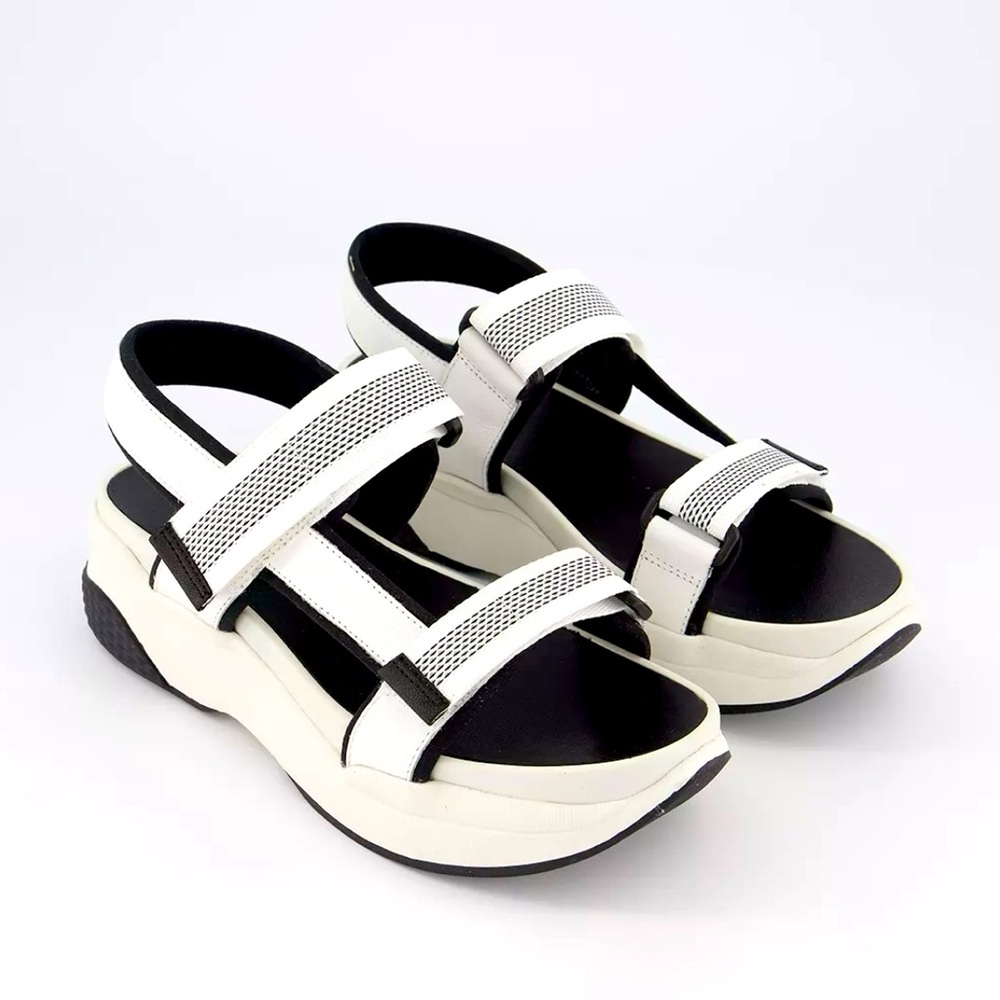 Vagabond White and Black Platform Sandals with Sport Straps